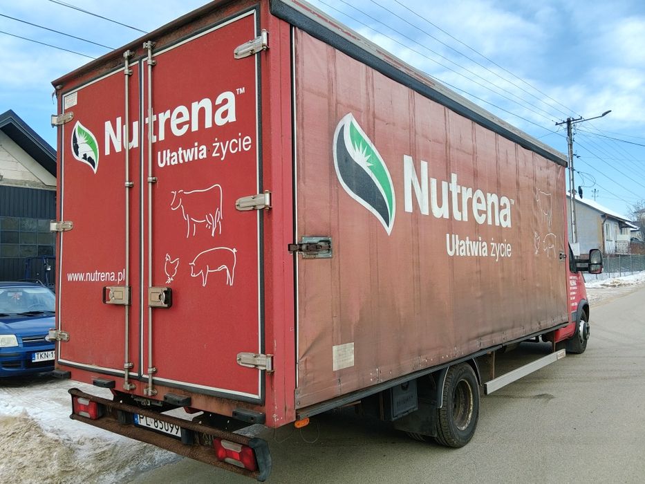 Skrzynia ładunkowa Iveco daily firanka 2szt