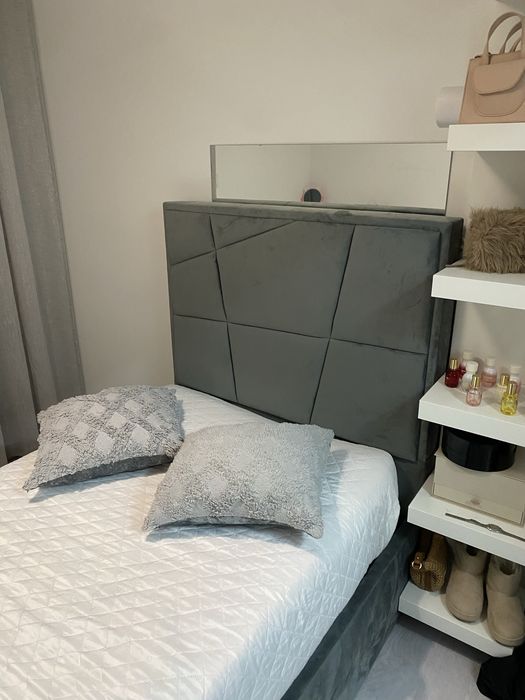 Cama de solteiro com estrado elevatorio