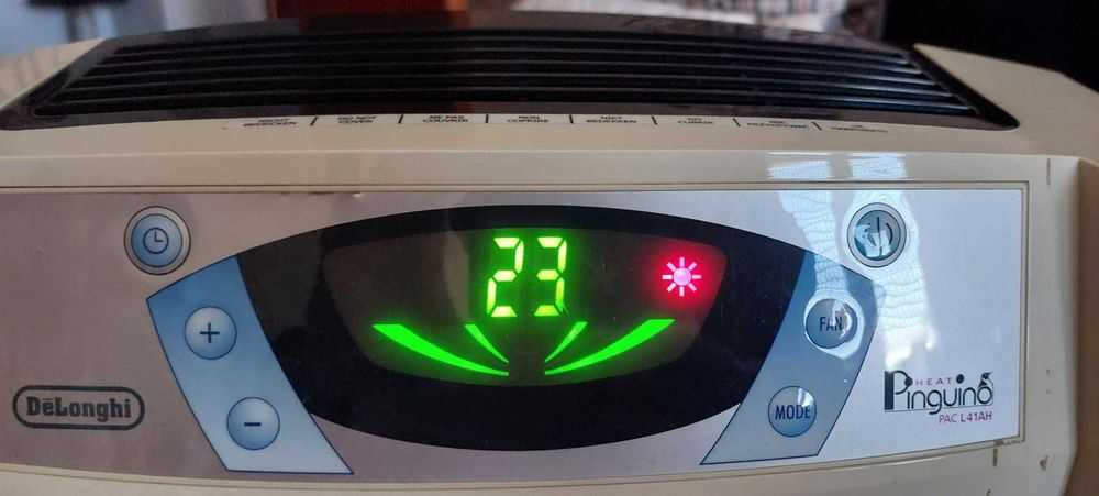Ar Condicionado Portátil De'Longhi Pinguino PAC L41AH (Quente e Frio) + Comando