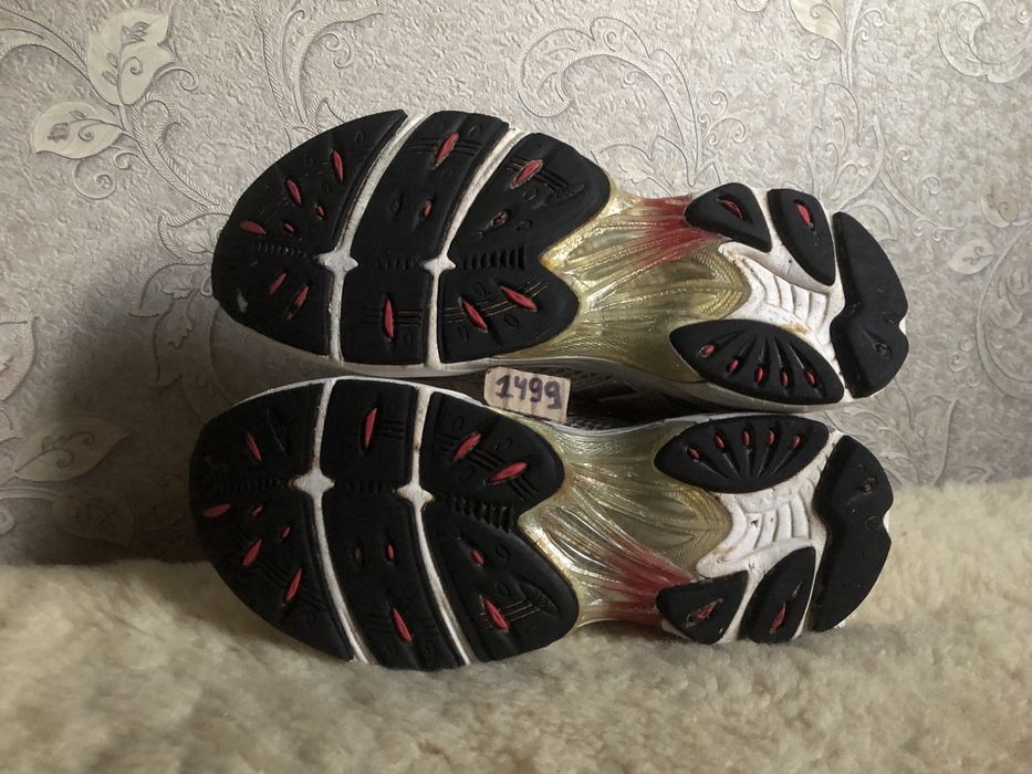 Кросівки Asics Gel GT2130 для повсякдення, залу 41 40,5 40 26 25,5