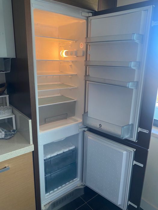 Frigorifico combinado encastre