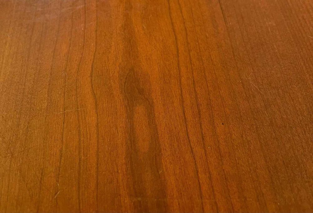 Mesa de centro (cerejeira maciça)