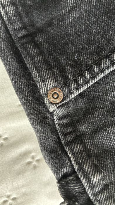 Szare grafitowe dzinsy wrangler texas M/38