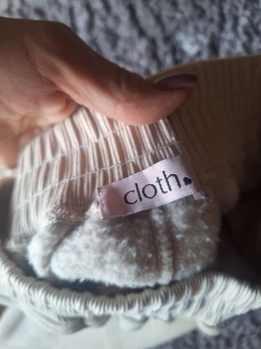 Ocieplane spodnie dresowe damskie Cloth Store S