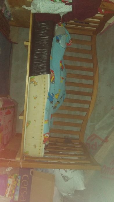 Детская кроватка