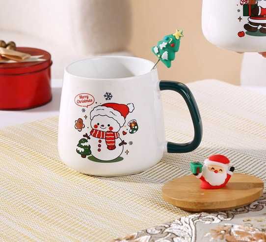 НОВОРІЧНИЙ набір  чашка Сніговик з ложкою і кришкою в коробці-пакеті