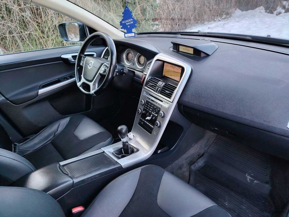 Volvo XC60 2.4 diesel 2010r, napęd 4x4 bardzo ładny!