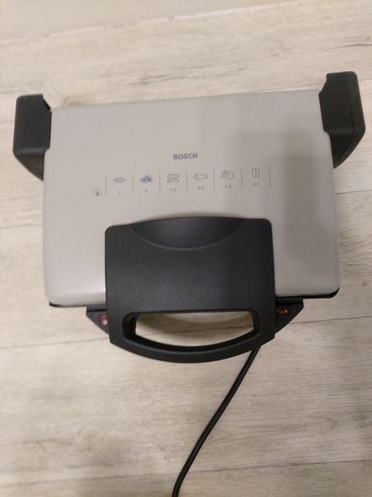 Продам б.у гриль.