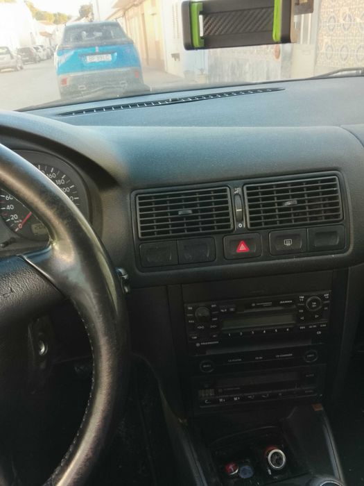 Golf Bora 1.6 16V 210000 km — photo 2
