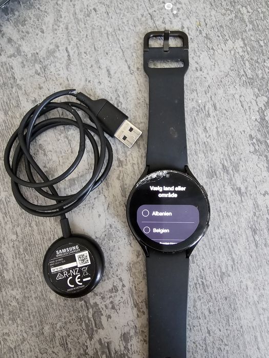 Samsung Galaxy Watch 4 4mm sm-r870