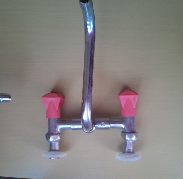 Змішувач для кухні