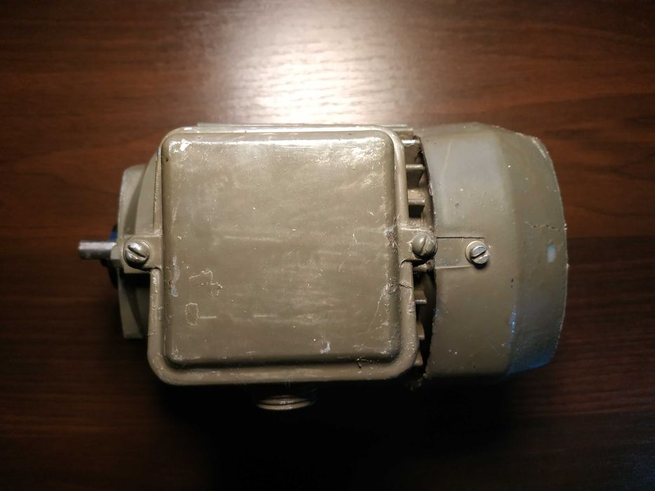 Двигатель асинхронный 4ААМ56.В4УЗ