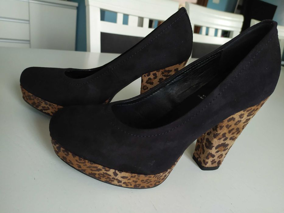 Nowe Catwalk rozmiar 36