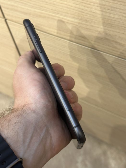 Iphone 11 64gb NEVERLOOK