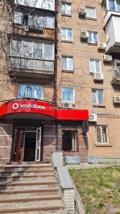 Продам офіс Мечнікова 7, метро Кловська! Фасад