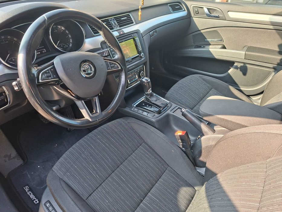 Sprzedam Skodę Superb kombi, 2.0 tdi