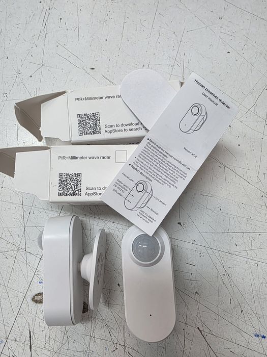 2 Sensores Presença Tuya WiFi