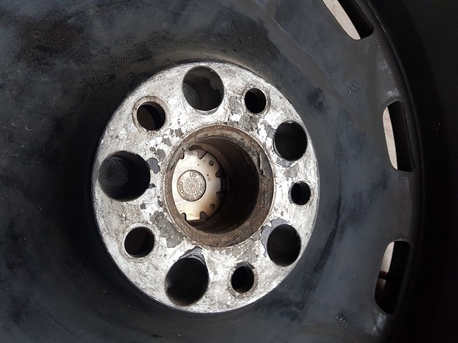 Felgi Monoblock Audi A8 D2 W12 8x18 et48 kute Tuning A4 A6 VW PASSAT