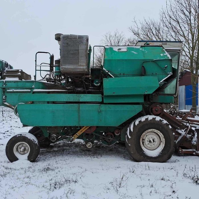 Комбайн Єнісей 1200