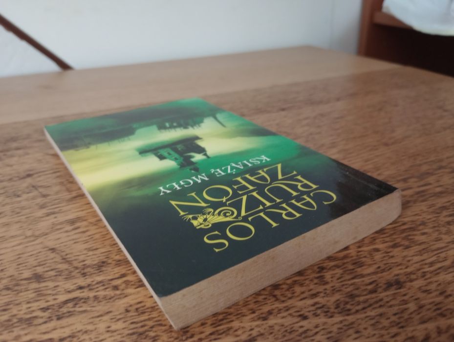 Książę Mgly. Carlos Ruiz Zafór
