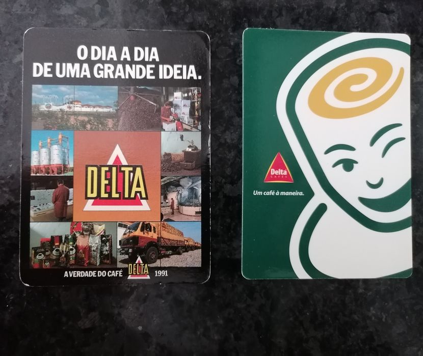 Conjunto de 11 calendários com publicidade da marca de cafés Delta.

A