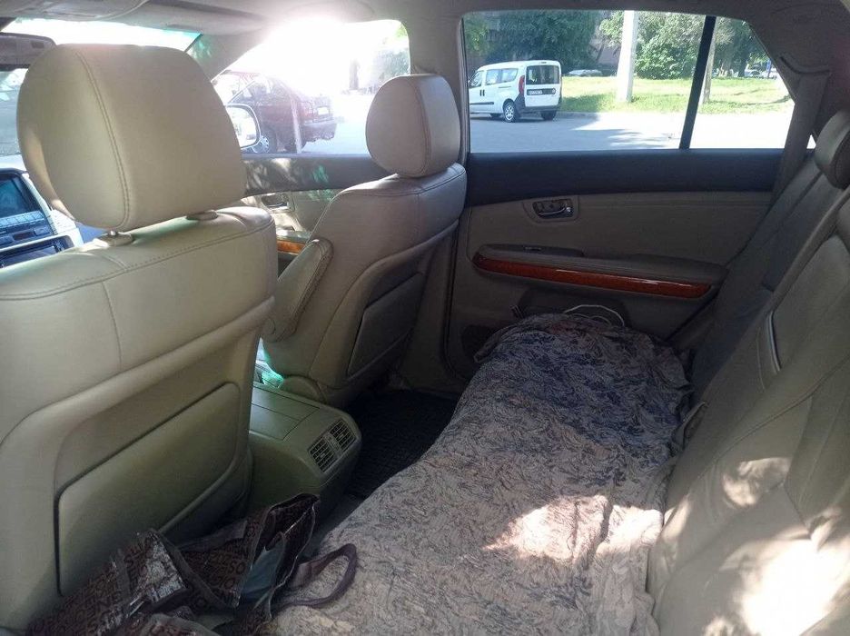 Продам Lexus RX 350. Возможен обмен на недвижимость или авто.