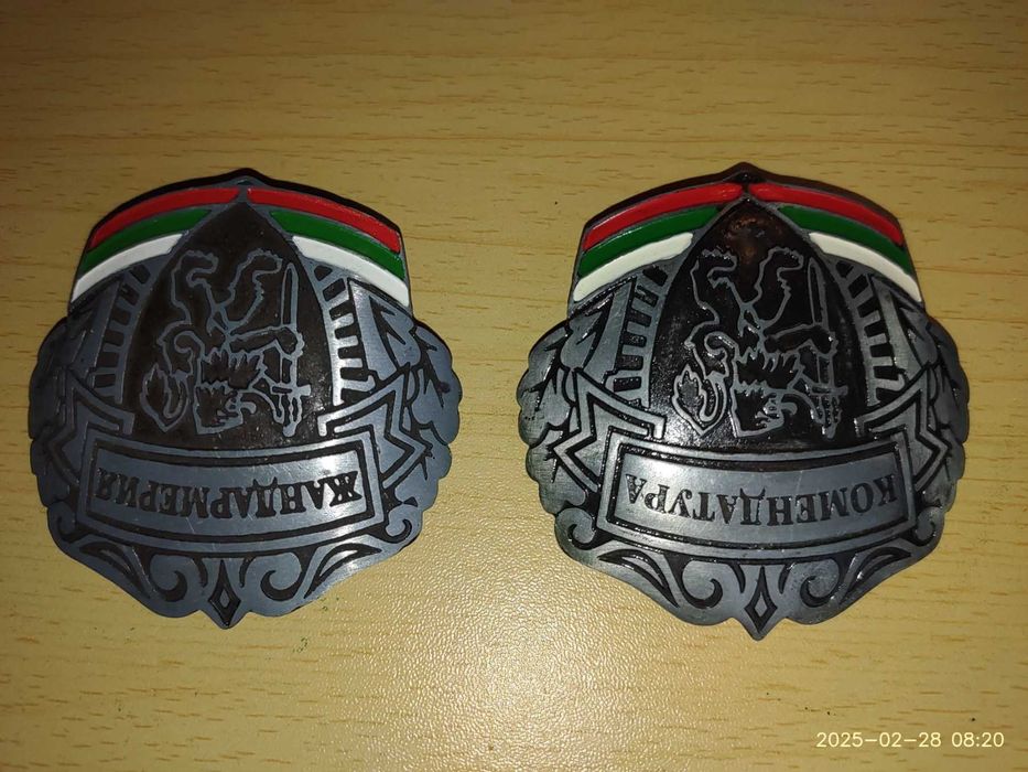 Нагрудний жетон значок.