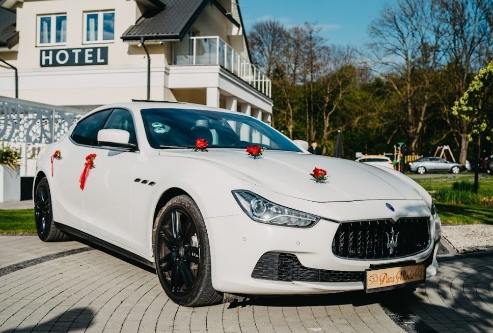 Maserati Ghibli auto z kierowcą do ślubu/na wesele!
