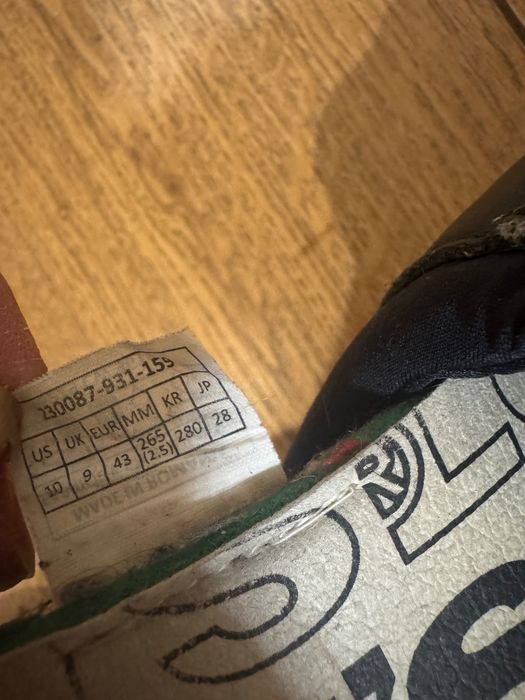 Взуття Levi’s кросівки кеди