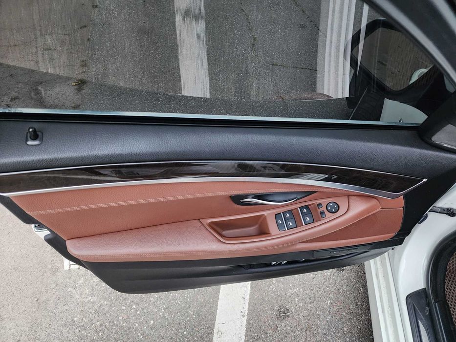 BMW 5 Series 2015 VIN WBAXA5C59FD691611 фото оголошення 12 з 24