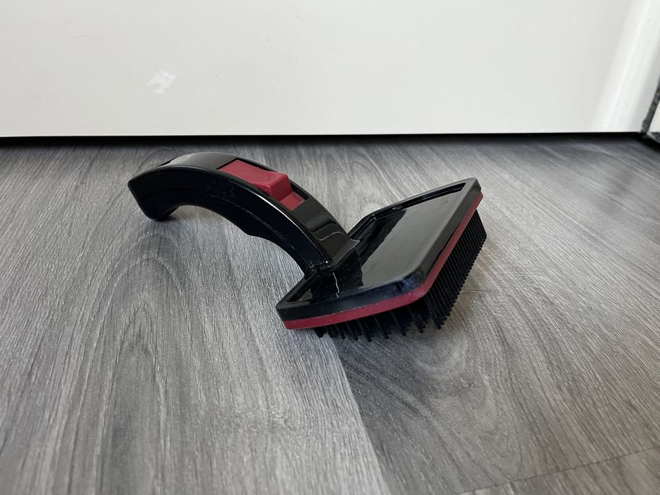 Щітка гребінець для тварин Zoofari