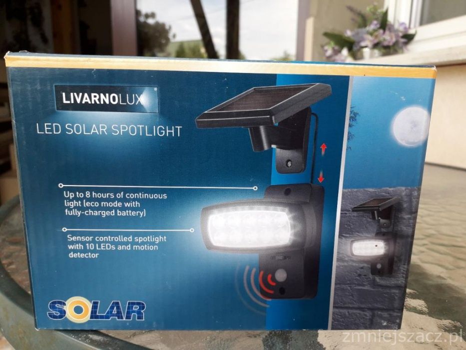 kinkiet solarny / lampa / darmowe oświetlenie