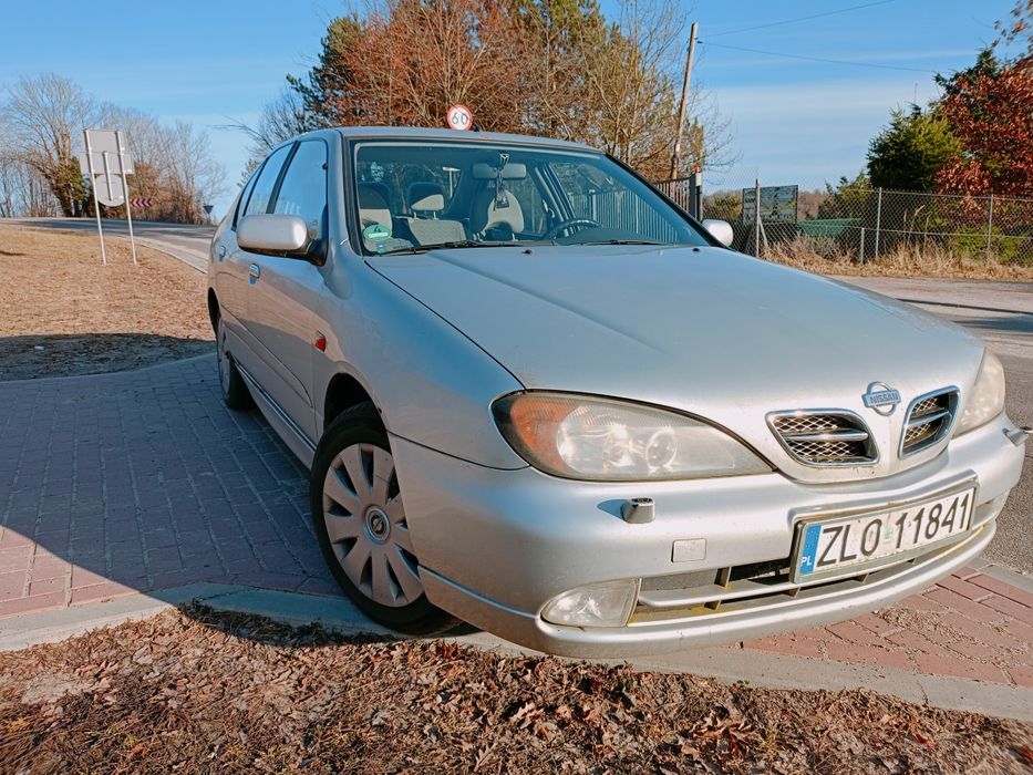 Nissan Primera P11