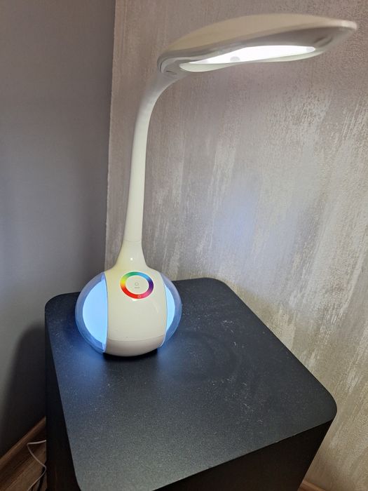 Lampka biurkowa Platinet led