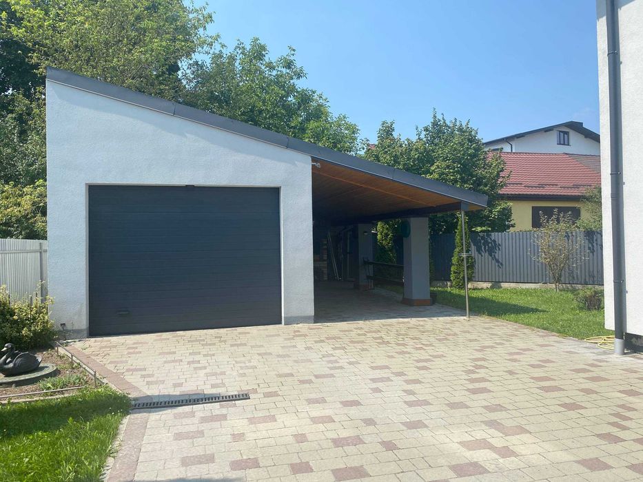 Сучасний двоповерховий будинок у Рудному,  вул. Лесі Українки(Львів).