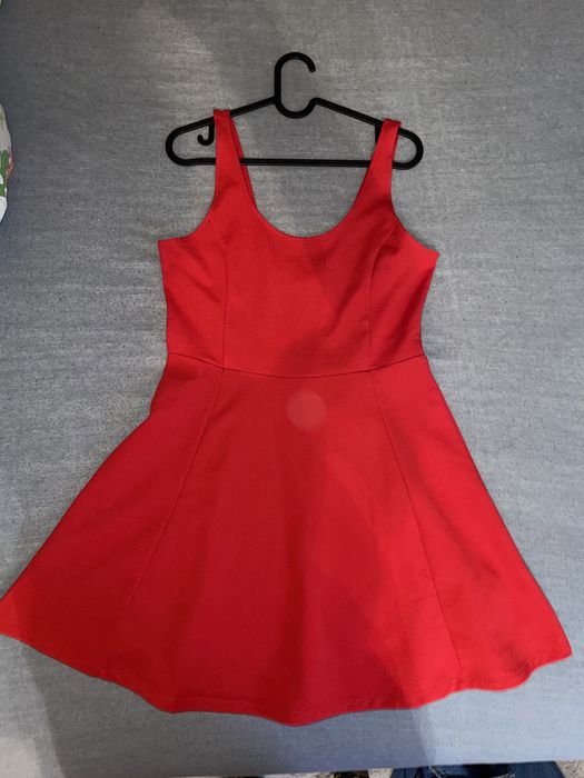 Sukienka czerwona h&m