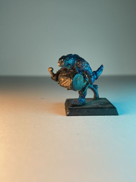 Warhammer Fantasy Lizardmen Saurus Drummer metalowy model OOP