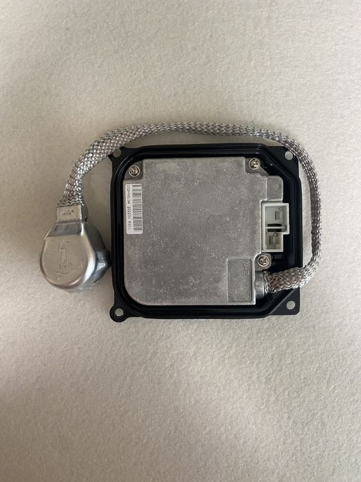 Totoya lexus блок фари 85967-51051, 85967-52020, 85967-51050