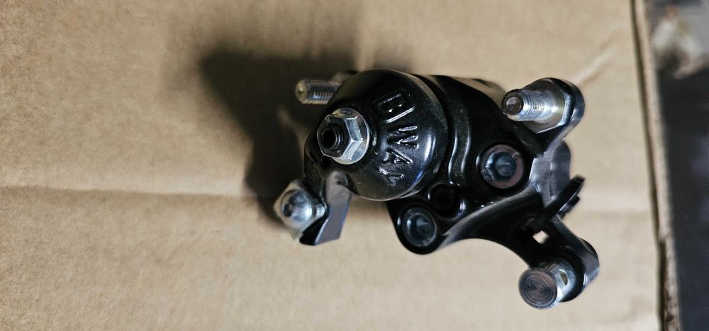 Zacisk hamulcowy mechaniczny