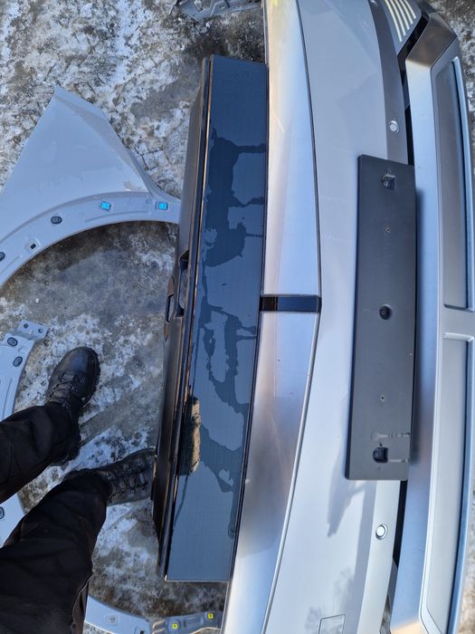 Hyundai ioniq 5, бампер передній C5G  комплектний