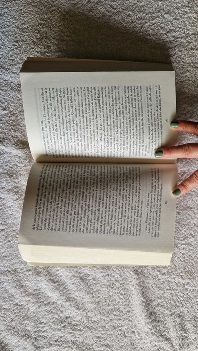 Livro "Nous Combrattrons l´ombre" - Lidia Jorge