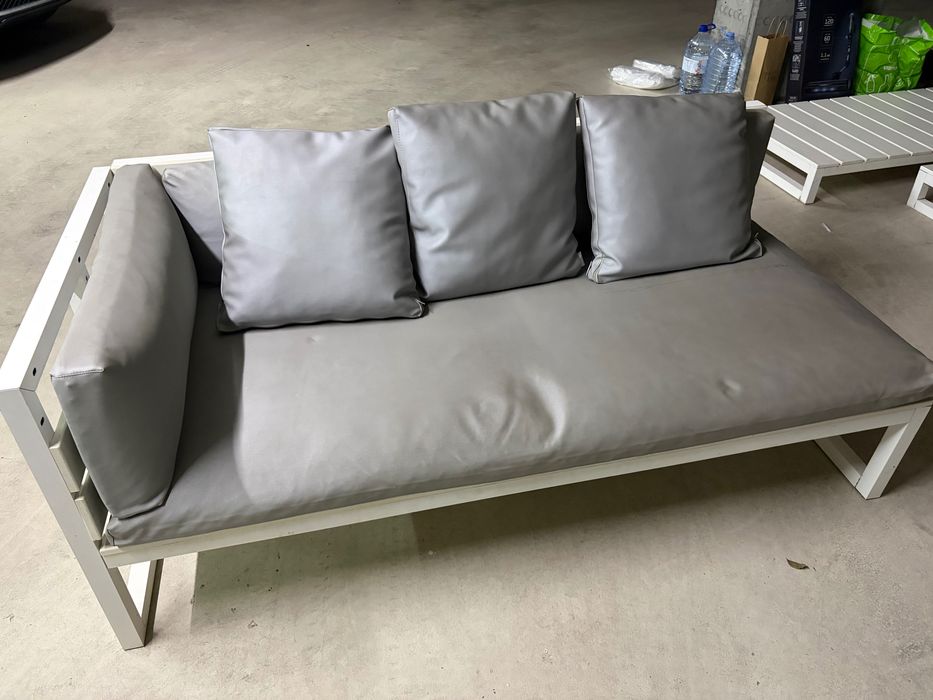 Conjunto de 2 Sofás + Mesa GANDIABLASCO Na Xemena — Ramón Esteve