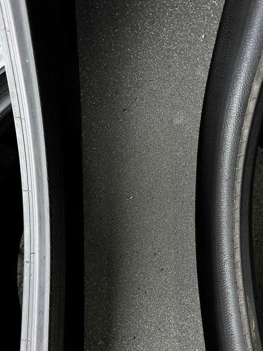 літні шини 255/40 R21 PIRELLI PZERO PZ4 PNCS 5mm