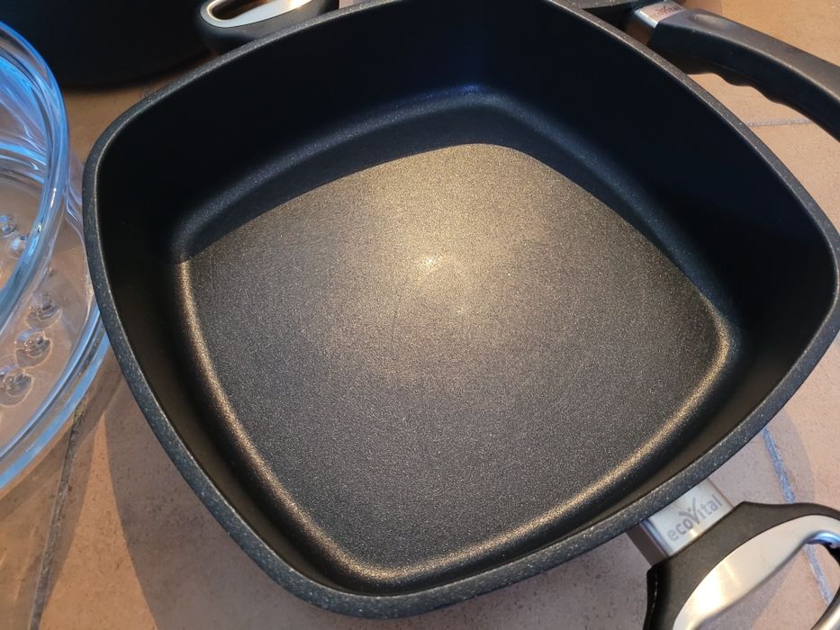 Zestaw garnków indukcja