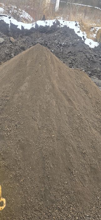 Humus  Ziemia  urodzajna  przesiewana  Ziemia  do trawnikow