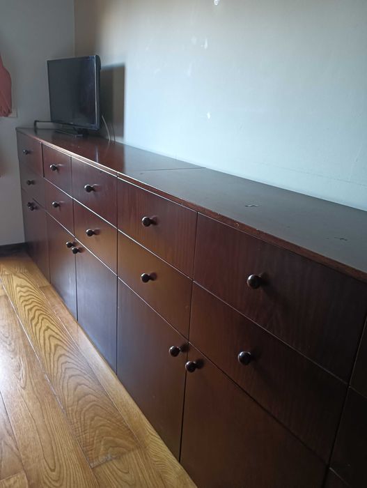 Móvel/ cómoda para quarto ou corredor