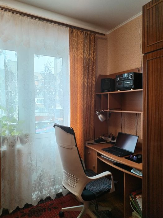 Здається 3-кімнатна квартира на пр. Свободи