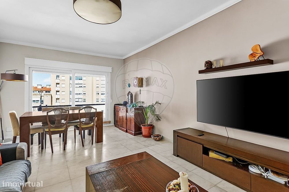 Apartamento T4 para venda