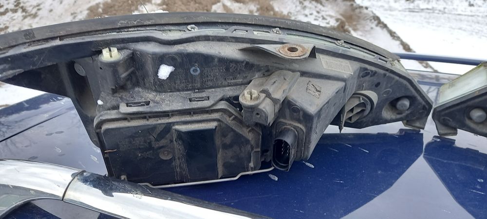 Lampy reflektory ford Focus 1 lift