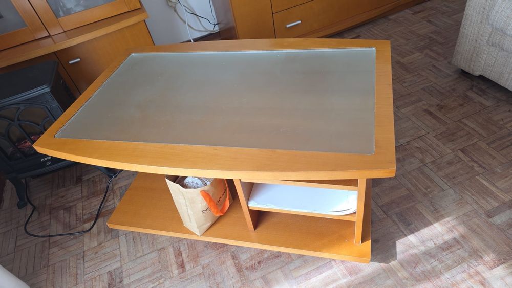 Mesa de centro de madeira